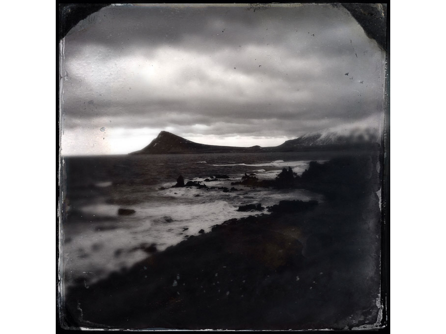 Icelandic Mountain Tide